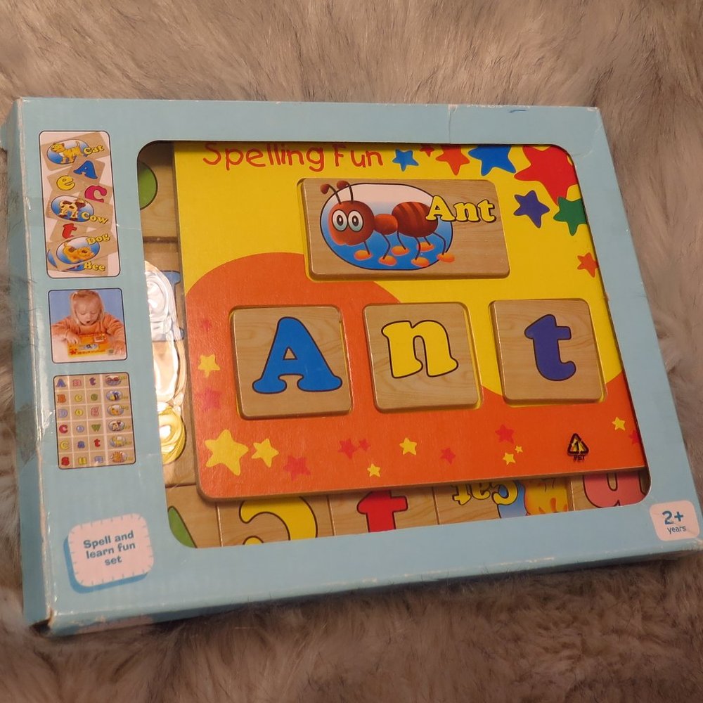 WOODEN SPELL AND LEARN GAME